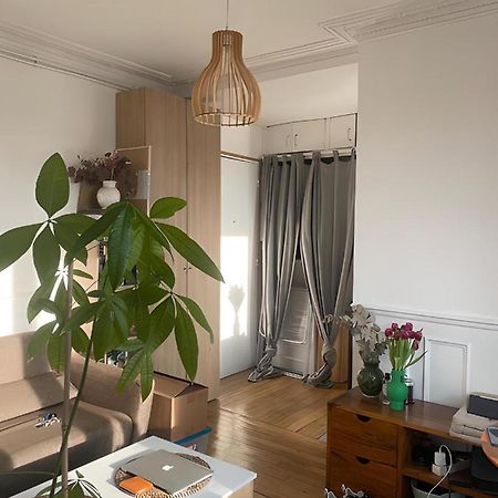 Appartement Ensoleille, Central Et Tout Equipe Avec Vue Tour Eiffel Et Pantheon Paris Exterior foto